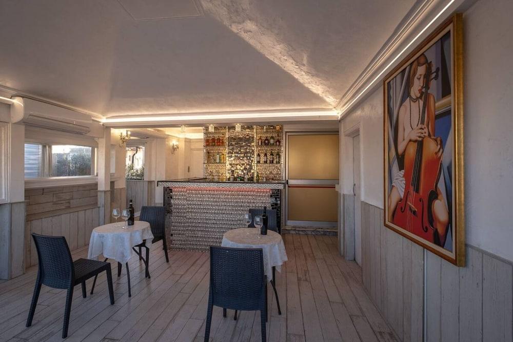 Bed and Breakfast Antica Dimora Dell'Orso Рим Экстерьер фото