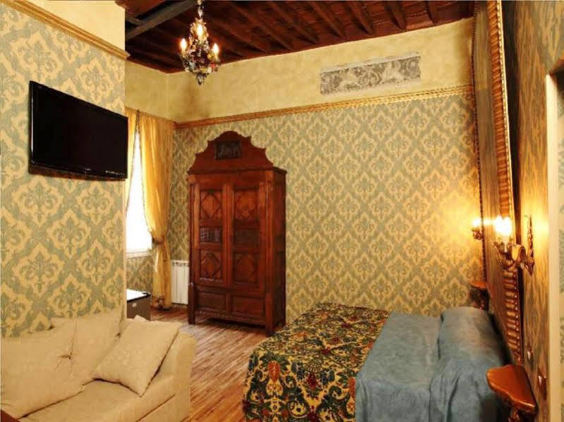 Bed and Breakfast Antica Dimora Dell'Orso Рим Экстерьер фото